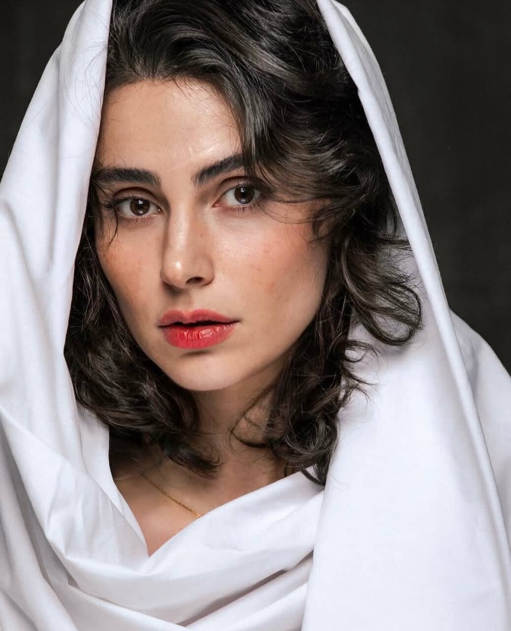 عکس «هنری» آفرینِ سریال آنام از خودش