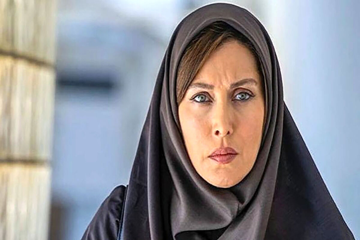 زیبایی خیره کننده مهتاب کرامتی /خانم بازیگر 18 ساله شده!