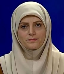 چهره جدید «سودابه حسنی دخت» گوینده شبکه خبر بعد 10 سال در 54 سالگی