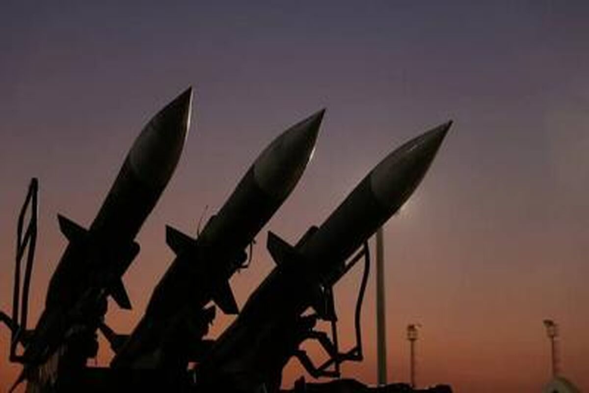 مهندسان ایرانی با سرعت پایگاه های بمباران شده را دوباره عملیاتی می‌کنند 