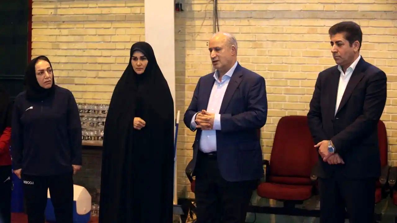 تهدید‌های کمیته فنی جواب داد؛ تاج در آستانه امضای حکم اخراج سرمربی جنجالی

