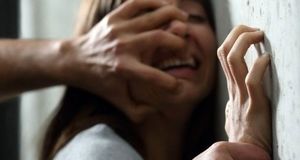 تجاوز زن و شوهر منحرف به دختر جوان