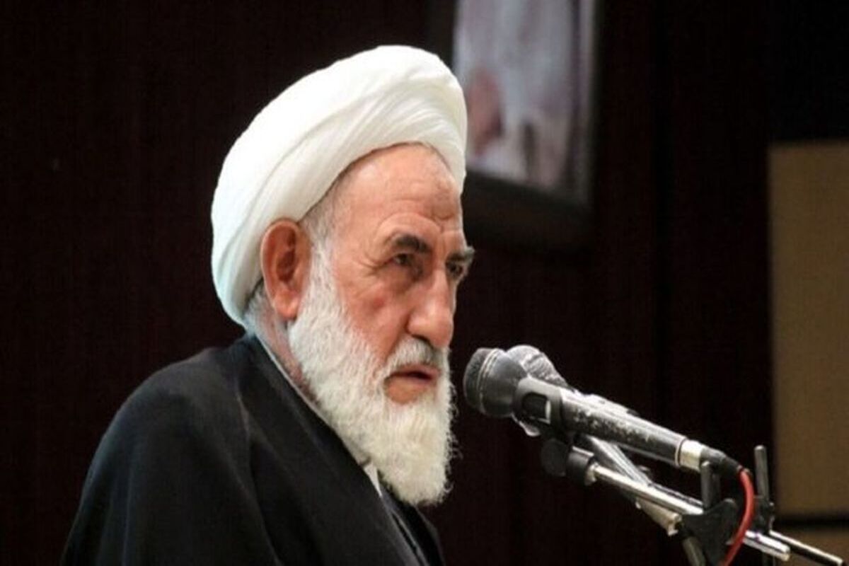 نماینده ترور شده مجلس خبرگان در کنار سردار سلیمانی + عکس