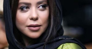 استایل ساده و تابستانی الهام اخوان در یک عکس هنری!/ ببینید