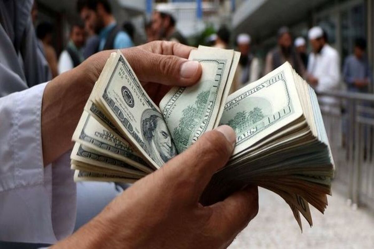 بازار ارز در انتظار ریزش کنترلی