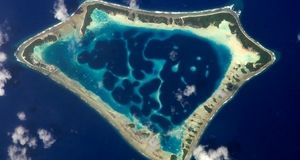 جزیره جنجالی اپستین کجاست؟