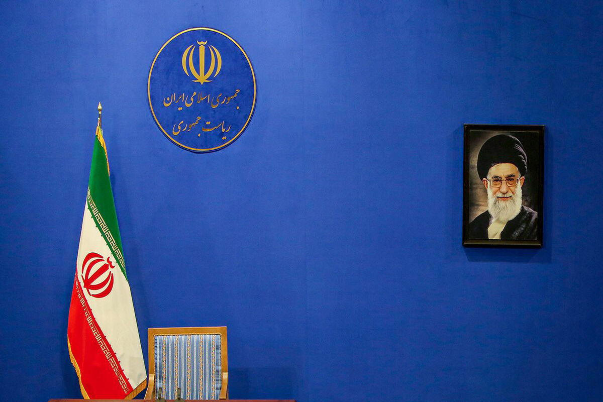 ثبت‌نام داوطلبان انتخابات ریاست‌جمهوری آغاز شد /30 نفر کاندیدا شدند