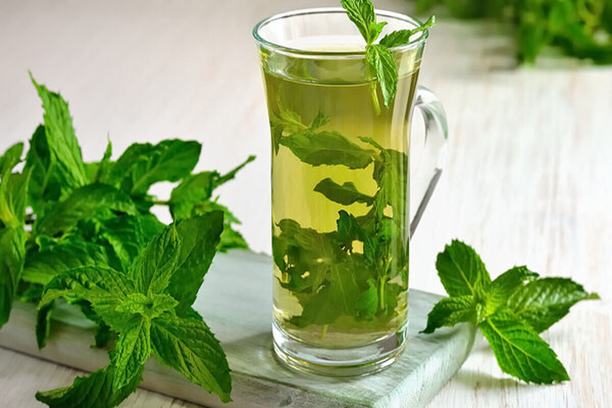 این افراد هرگز عرق نعناع و نعناع بخورند