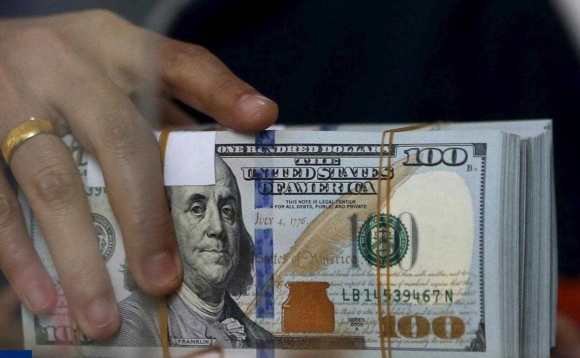  قیمت دلار ، یورو و سایر ارزها ( امروز سه‌شنبه ۲۲ اسفند ۱۴۰۲)/ هر افغانی 8420 تومان