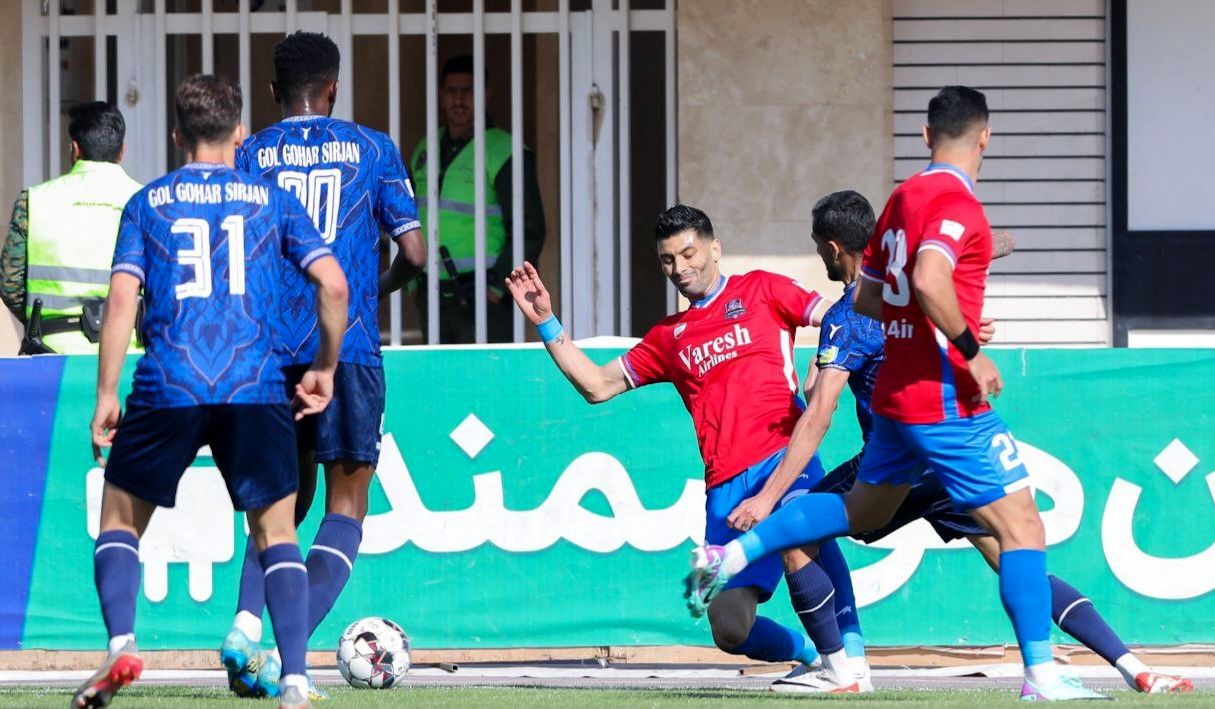 پیروزی آسان گل‌گهر مقابل نساجی