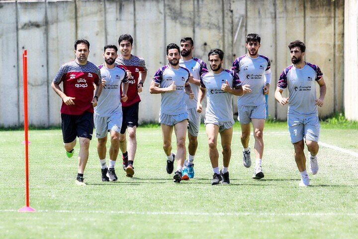 ستاره‌های تراکتور شلاق خوردند!