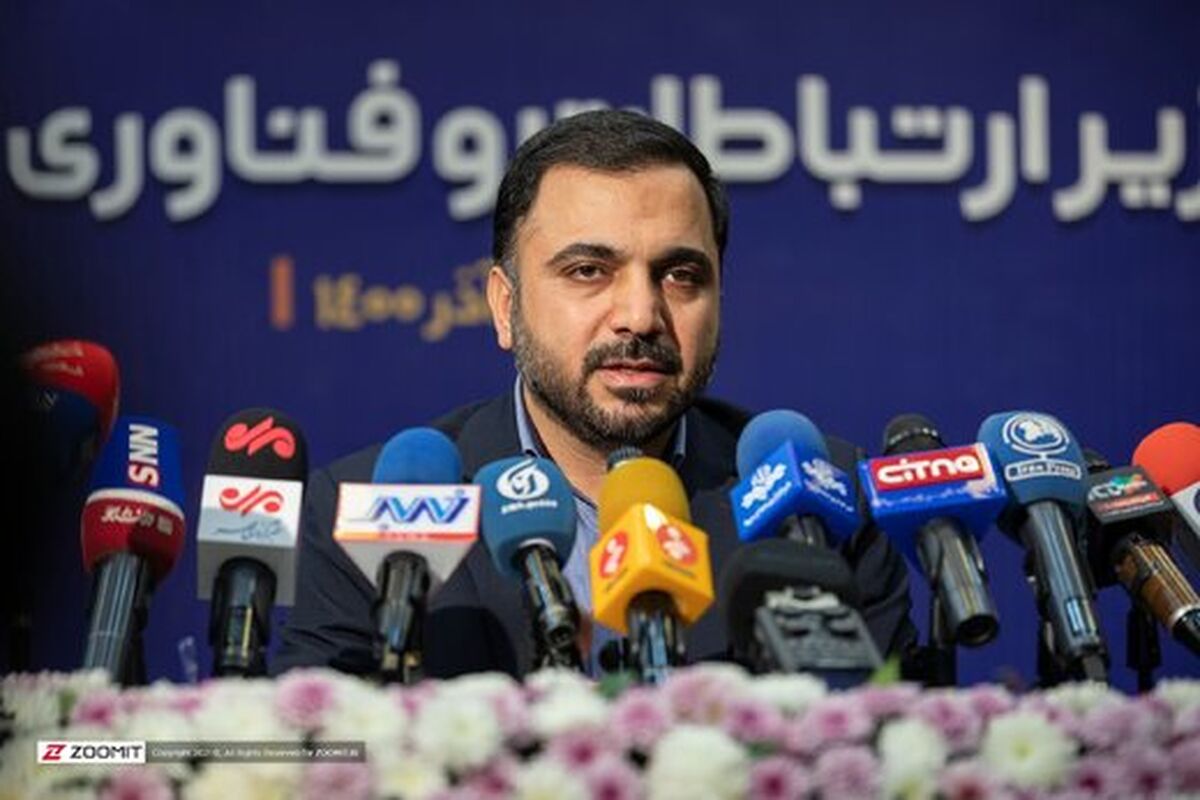 حمله معاون شرکت مخابرات به وزیر ارتباطات: یا نمی دانی 20 میلیون یعنی چه، یا نمی دانی پورت فیبرنوری چیست!