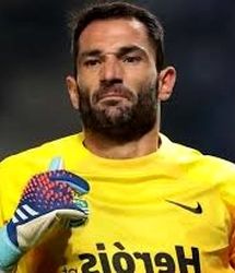 عارف غلامی برای آدان سنگ تمام گذاشت!