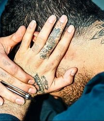 رانندگان خودروهای لاکچری در دام این جغله بچه