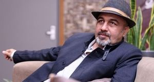 اولین عکس از رضا عطاران در بیمارستان