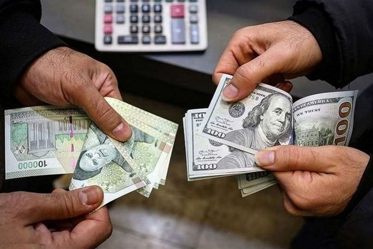 آیا خرید و فروش ارز در بازار آزاد جرم است؟/ آدرس غلط نماینده مجلس در مورد قاچاق ارز