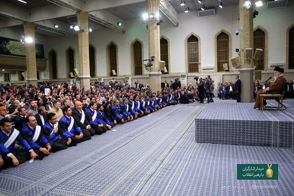 رهبر انقلاب: تحریم‌ها ملت ایران را از پا در نمی‌آورد