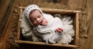 نوزاد عجیب‌الخلقه با سه چهره، تبدیل به تیتر اول رسانه‌های دنیا شد! + ببینید