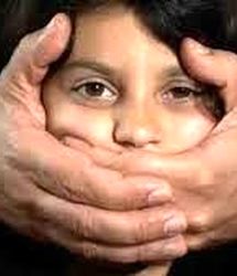 آزار و اذیت پسر بچه ۴ ساله توسط شوهر عمه شیطان صفت