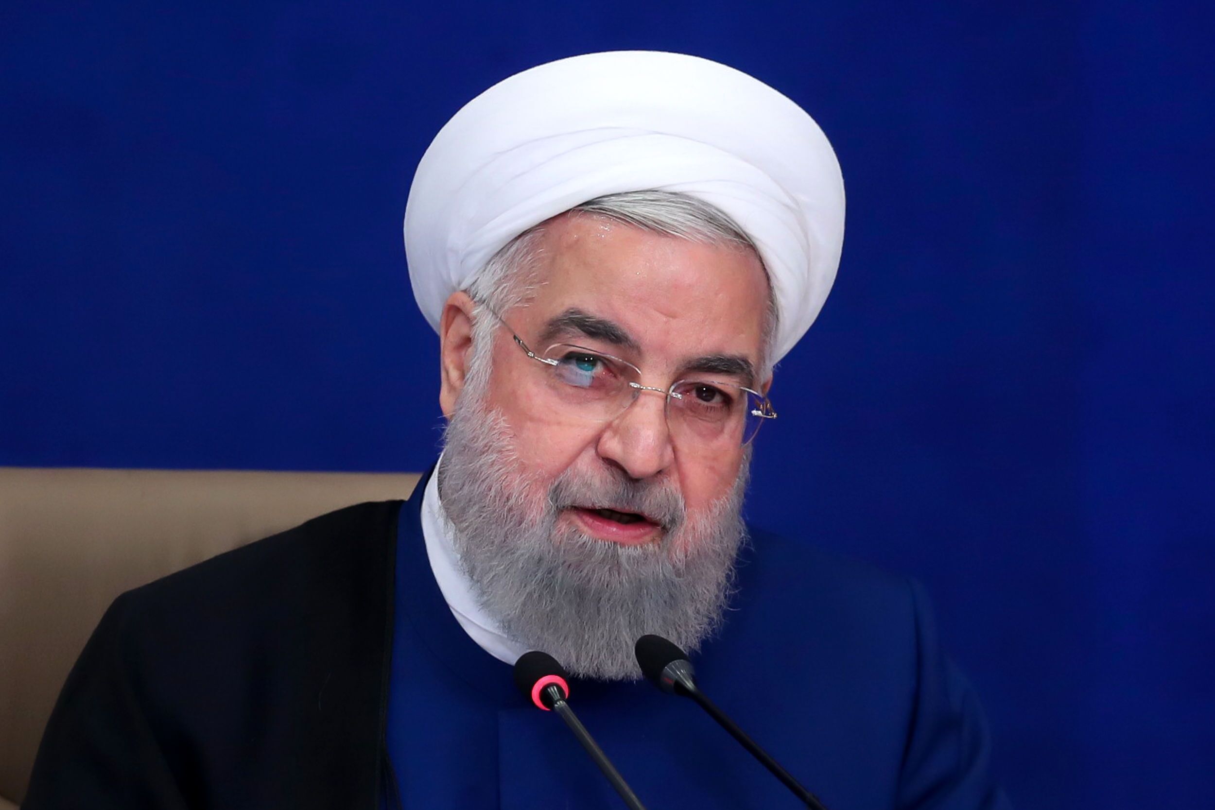 عاقبت مجادله روحانی و شورای نگهبان به کجا میکشد؟