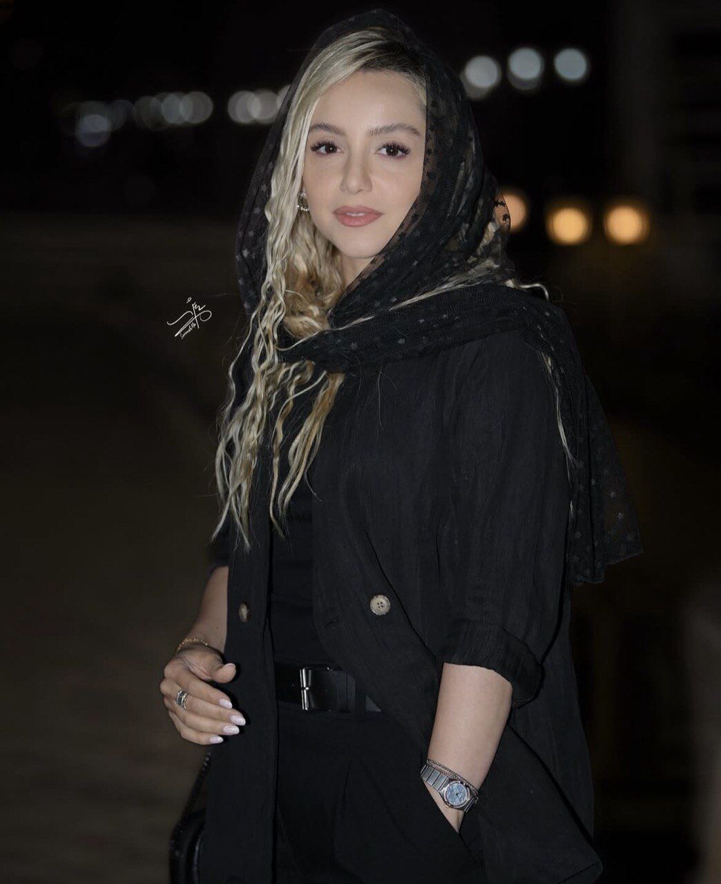 چهره‌ تازه نازنین بیاتی/ عکس