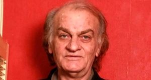 چهره «فتحعلی اویسی» در ۳۳ سالگی در اولین فیلمش؛ سال ۵۷