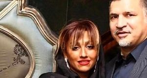 تیپ جدید علی دایی و همسرش در کنسرت خواننده مشهور