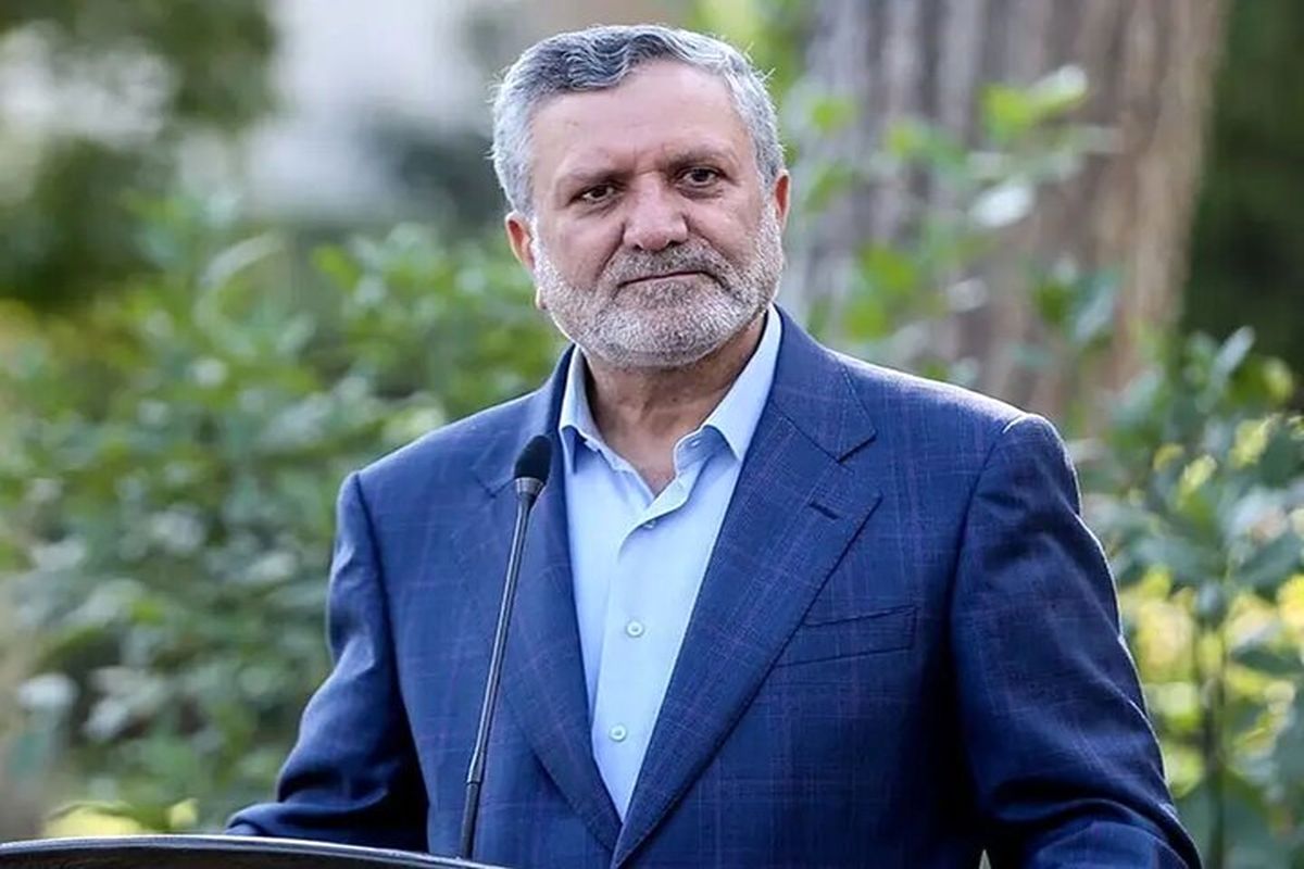  فیلمی از واکنش عجیب و شوکه کننده وزیر کار به نامه پزشکیان درباره انتصابات

