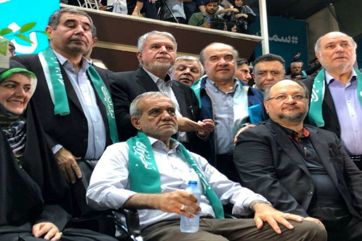شریعتمداری برای این نامزد ریاست جمهوری سنگ‌تمام گذاشت