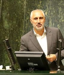 کاهش پول غذا و داروی مردم با واردات بنزین بیشتر