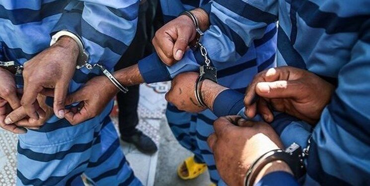 آزار سیاه پسر 18 ساله توسط 4 حیوان صفت / پسر بیچاره را سلاخی هم کردند