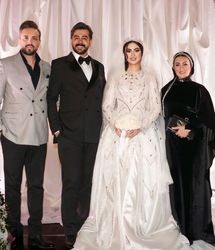 قاب خانوادگی مجری صداوسیما در عروسی مریم مومن