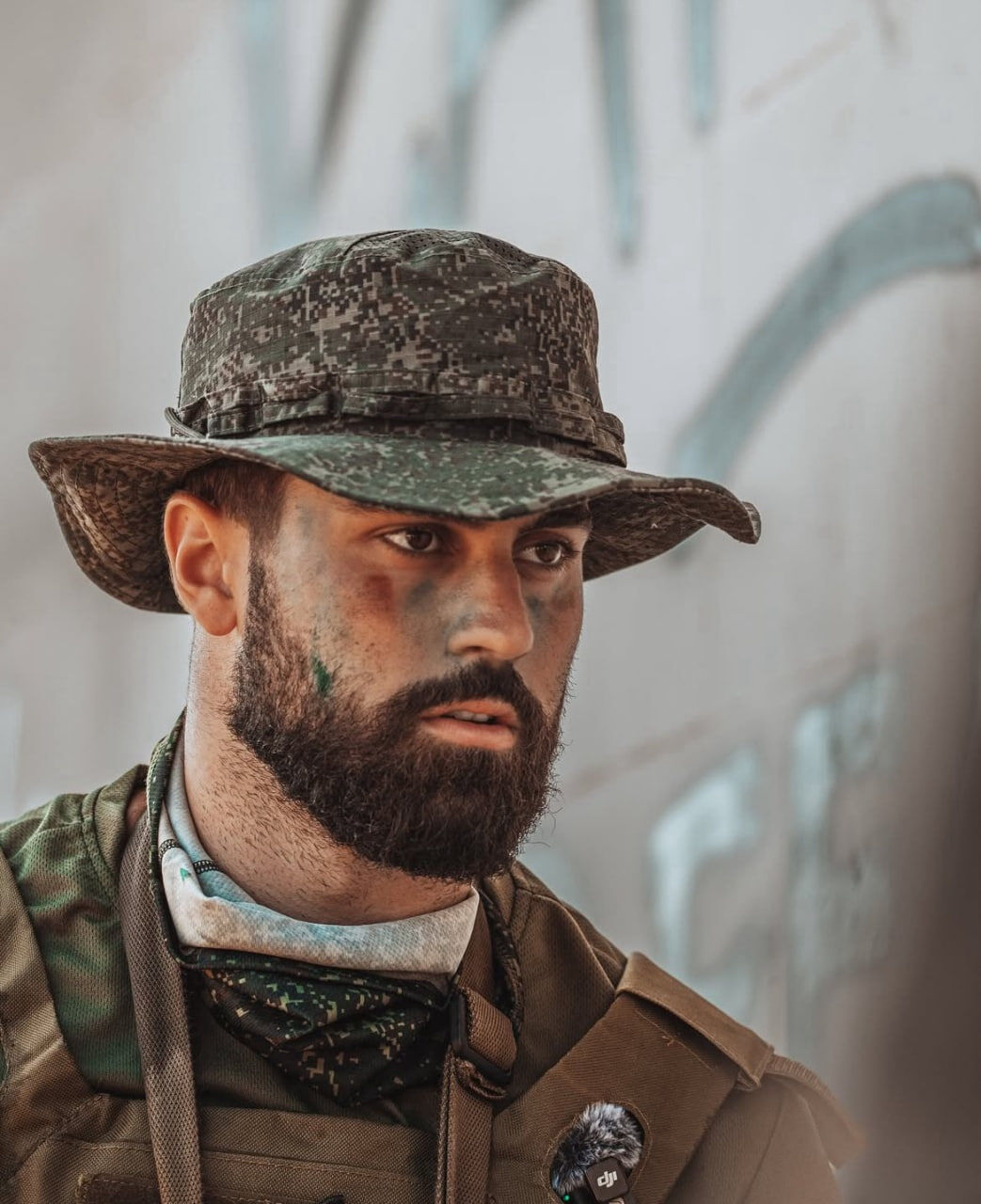 مدافع منچسترسیتی کُماندو شد