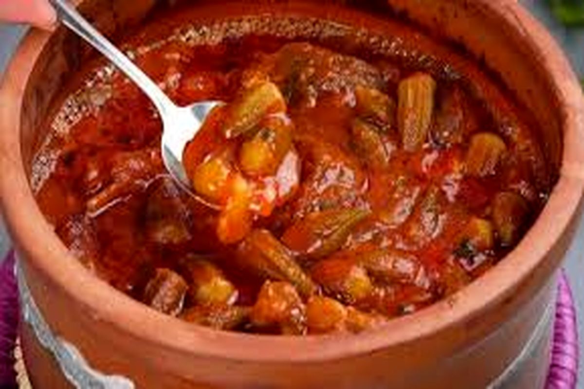 خورشت بامیه را با این ادویه خوشمزه تر و غلیظ تر کنید