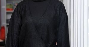 ژست المیرا دهقانی در این عکس جلب توجه کرد