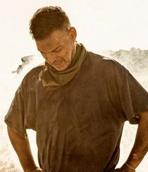 بالاتر از سیاهیِ پیمان معادی تمام شد