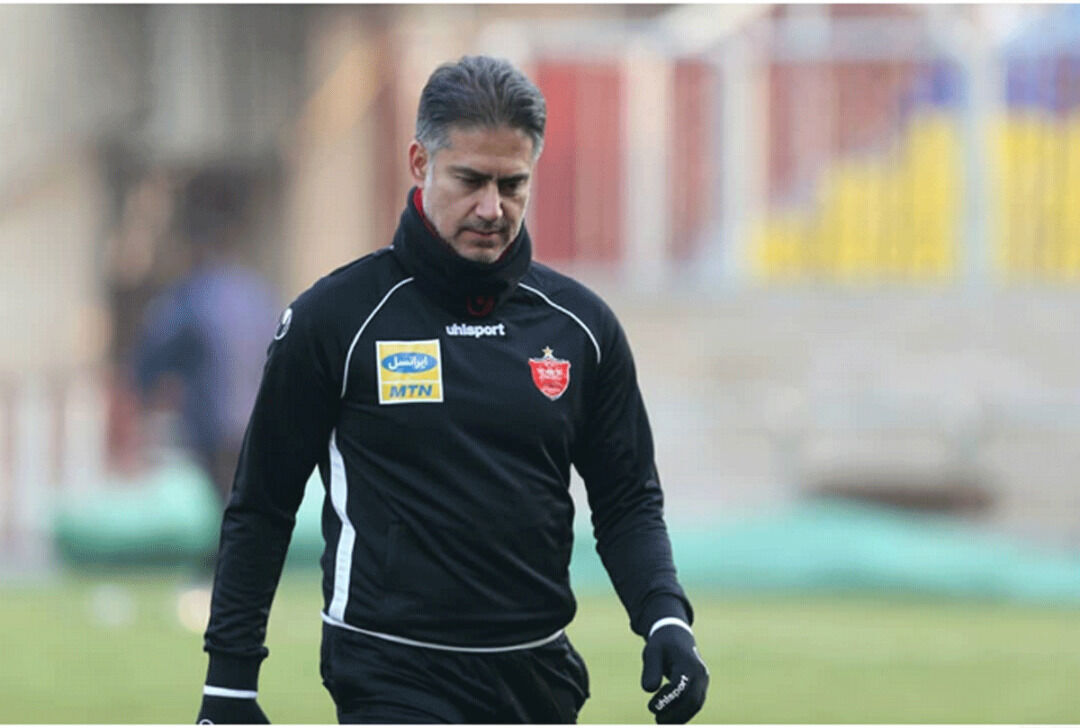 آقای فیلسوف در پرسپولیس می‌ماند