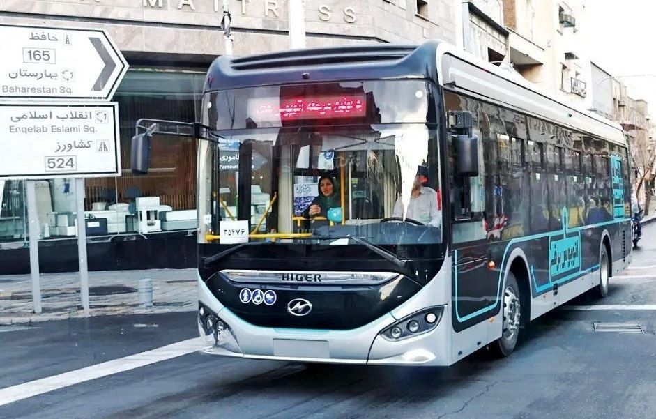 ۵۰ اتوبوس برقی دیگر در راه تهران 