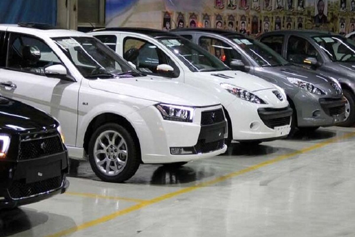  گرانی ۸ محصول ایران خودرو به بهانه نصب آپشن جدید 