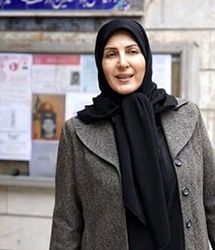 فاطمه گودرزی در کنار نوهها و عروسش!