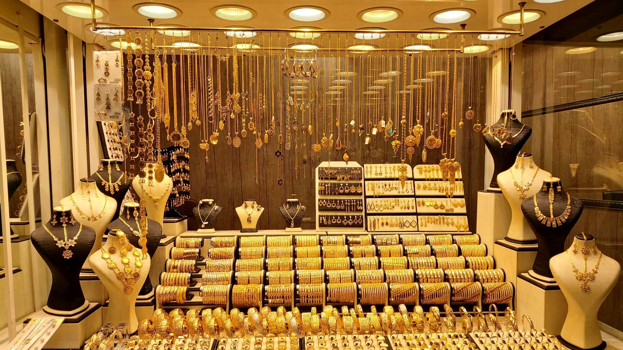 قیمت سکه و طلا امروز چهارشنبه ۴ تیر ۱۴۰۴ + جدول