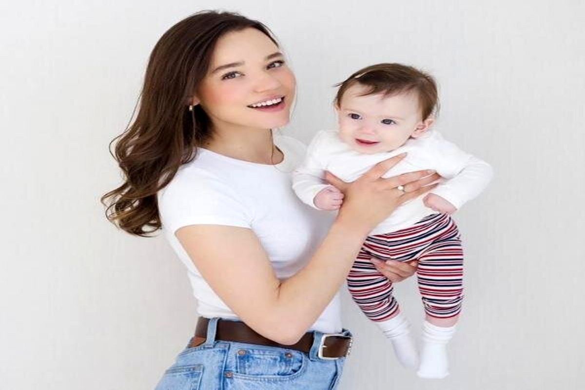 این زوج عجیب ۲۱ فرزند دارند!+ببینید