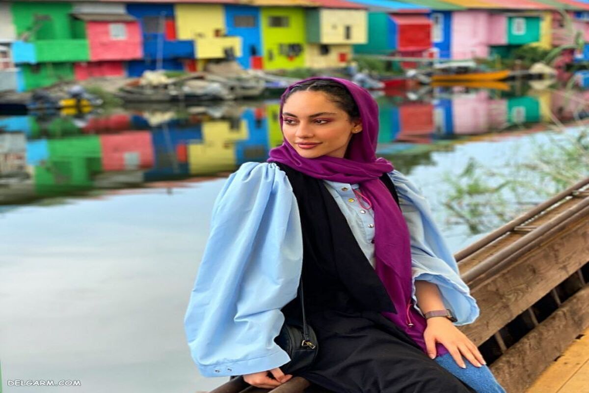 ترلان پروانه در آغوش بازیگر مرد مشهور سینمای ایران!/ عکس