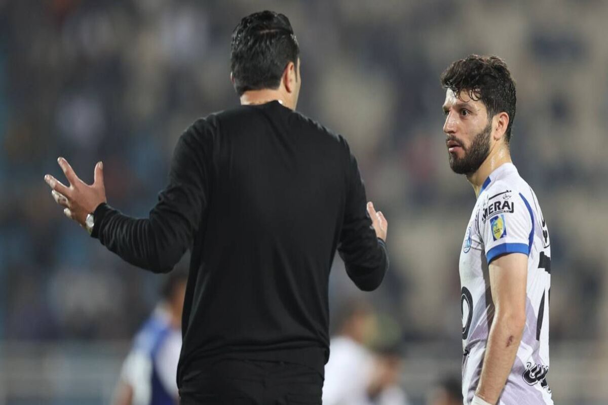 ستاره های استقلال و پرسپولیس روبه روی تیم ملی ایران قرار گرفتند
