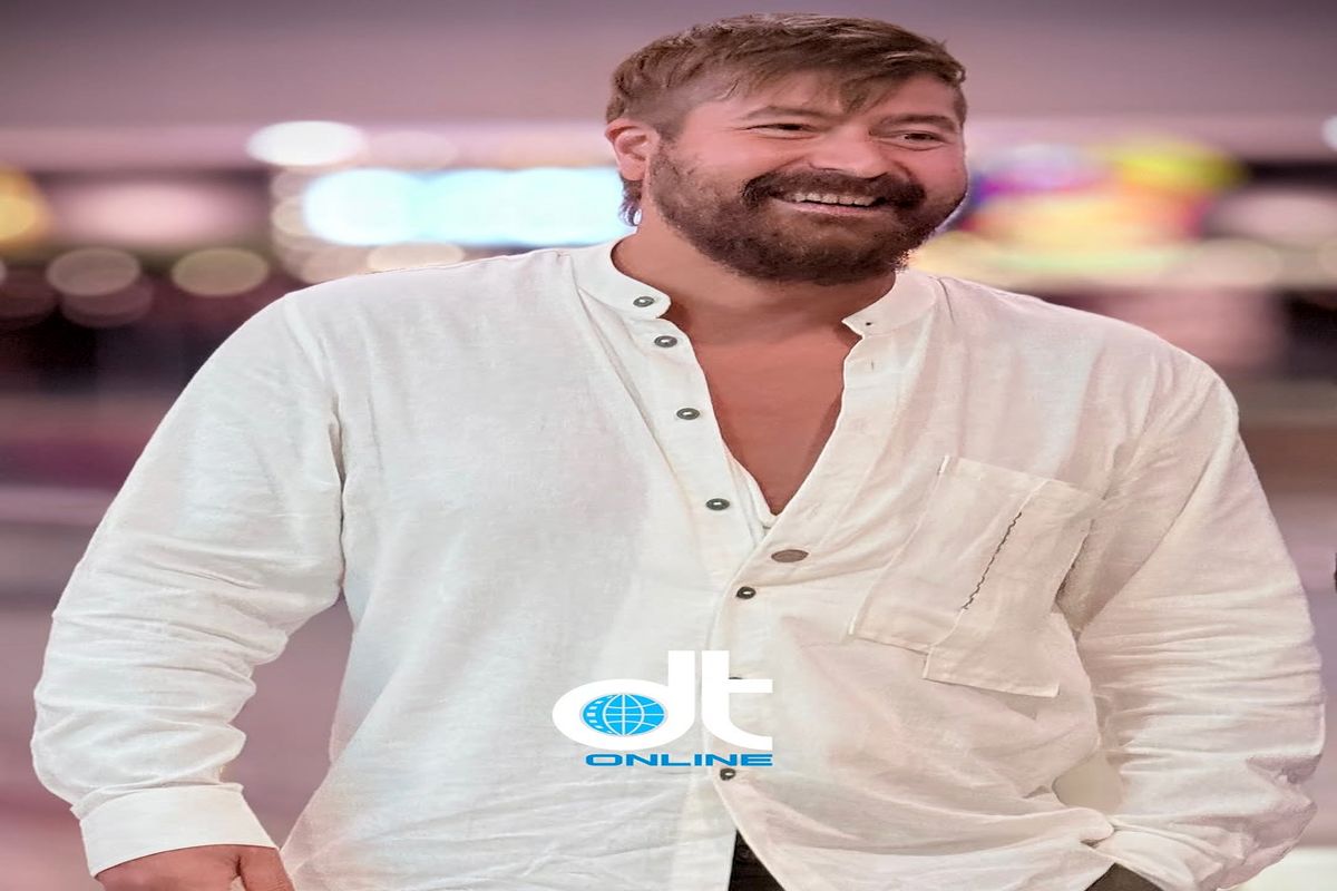 استایل ساده و اندکی ژولیده هامون سیدی سوژه عکاسان شد!