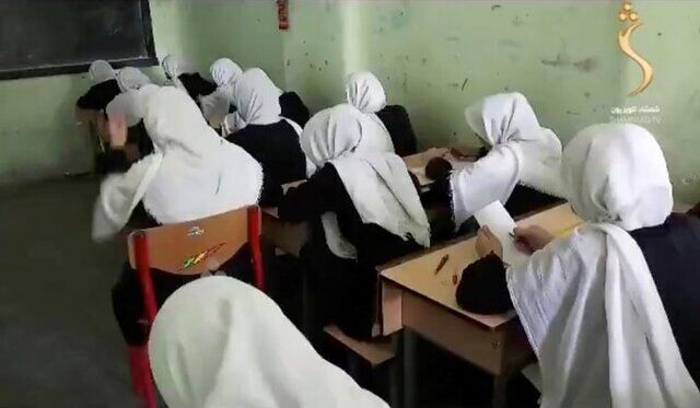 حمله به قلب فرهنگ افغانستان/ آموزش مختلط از سوی طالبان ممنوع شد