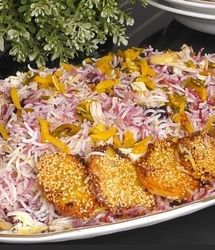  طرز تهیه آلبالو پلو مجلسی با مرغ ریش‌ریش
