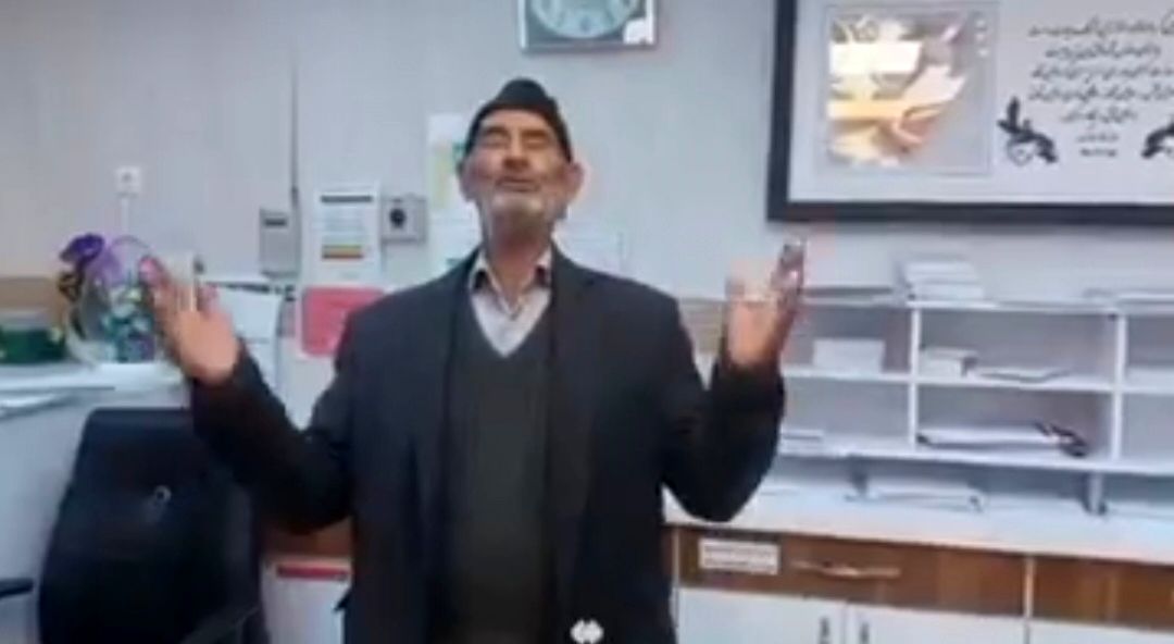 پیرمرد ۷۸ ساله ایرانی صاحب فرزند شد / ذوق زدگی پیرمرد سوژه شد + عکس فیلم