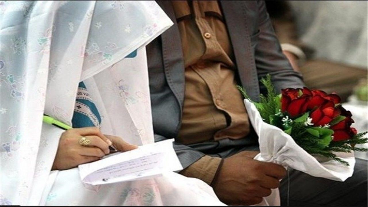 ازدواج مرد ۸۰ ساله با دختر ۲۳ ساله حسابی کاربران را عصبانی کرد/ تصویر