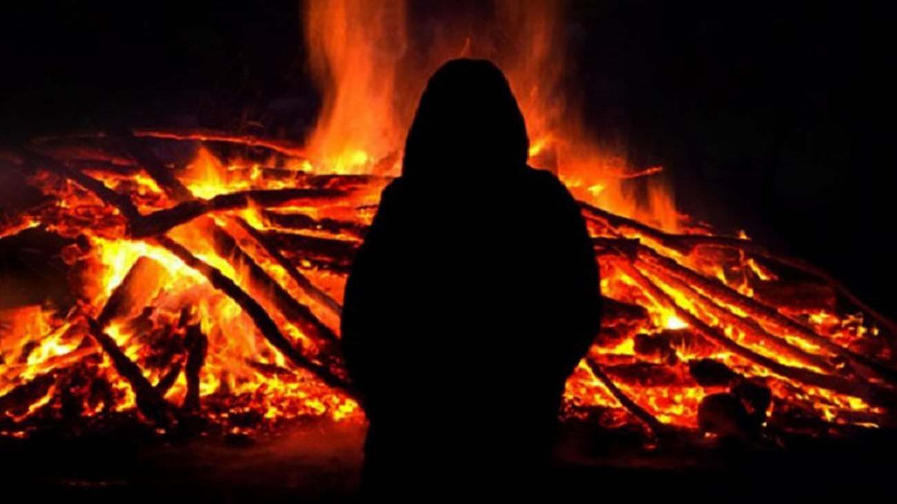 مرگ هولناک و باورنکردنی ۱۷ دانش‌آموز در آتش‌سوزی مدرسه